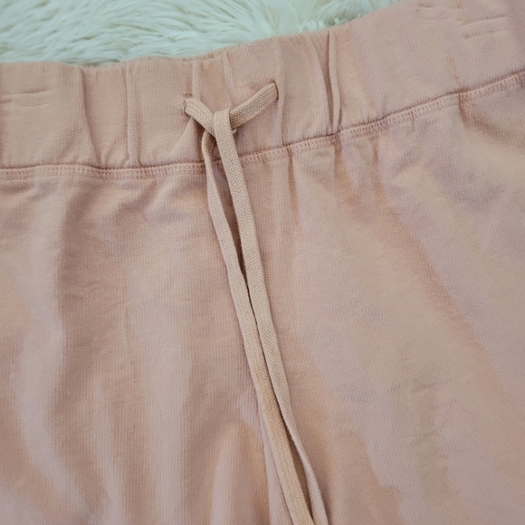 James Perse Drawstring Knit Shorts 3 - Picture 6 of 7